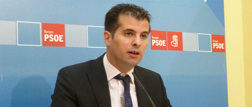 <div>Tudanca defiende la dignidad de los vecinos de Gamonal y acusa a los miembros del &nbsp;Gobierno del PP de ser &ldquo;los verdaderos radicales antisistema&rdquo;</div>