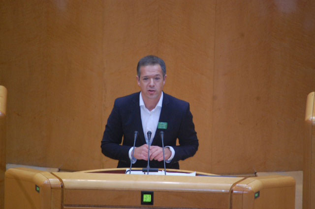 El PP tumba todas las enmiendas destinadas a impedir que la LOMCE &ldquo;nos devuelva a &eacute;pocas en blanco y negro&rdquo;