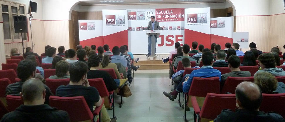 &Oacute;scar L&oacute;pez: &ldquo;El PP es un partido con sede en Espa&ntilde;a y cuentas en Suiza&rdquo;