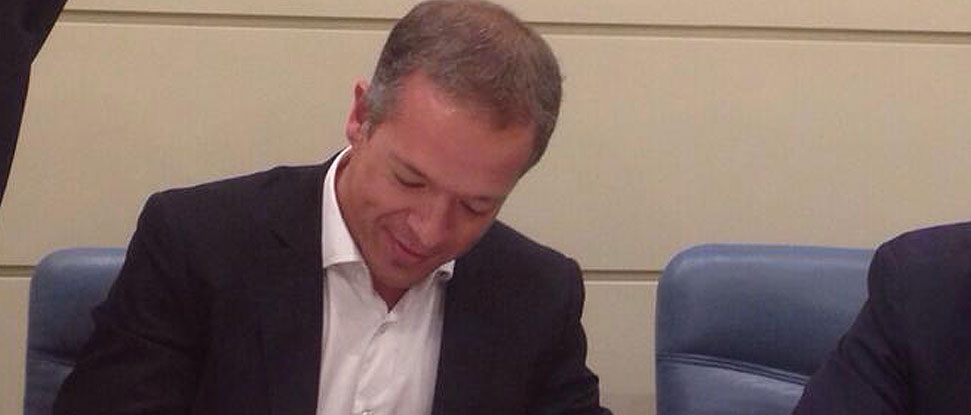 <div>El PSOE exige informaci&oacute;n al Gobierno sobre las ayudas previstas a las viviendas para la &ldquo;reantenizaci&oacute;n&rdquo; &nbsp;de la TDT &nbsp;en cada una de &nbsp;las Comunidades Aut&oacute;nomas</div>