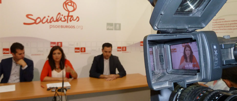 <div>Pe&ntilde;a Camarero: &ldquo;El Gobierno trueca derechos de las mujeres por satisfacci&oacute;n entre los sectores m&aacute;s extremistas&rdquo;&nbsp;</div><div><br /></div>