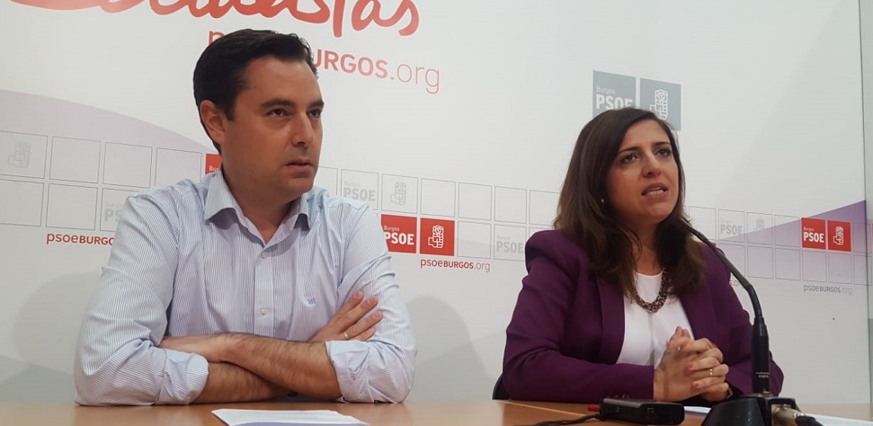 Esther Pe&ntilde;a recuerda que la mancha de la G&uuml;rtel lleg&oacute; a la provincia a trav&eacute;s de la adjudicaci&oacute;n irregular de la variante de Villanueva