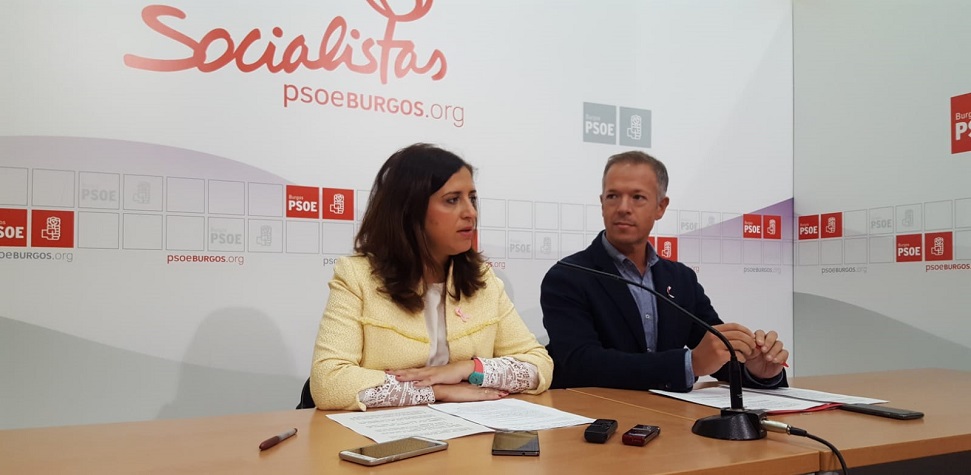 Peña y Gil ponen en valor que los PGE 2019 suponen la recuperación de derechos sociales y salariales Peña y Gil ponen en valor que los PGE 2019 suponen la recuperación de derechos sociales y salariales