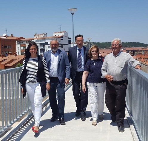 Abierta al tr&aacute;nsito peatonal la pasarela del Crucero