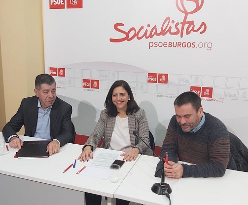 Peña anuncia que el PSOE va a presentar mociones en todos los ayuntamientos de la provincia y en la Diputación para luchar por una sanidad pública y de calidad Peña anuncia que el PSOE va a presentar mociones en todos los ayuntamientos de la provincia y en la Diputación para luchar por una sanidad pública y de calidad