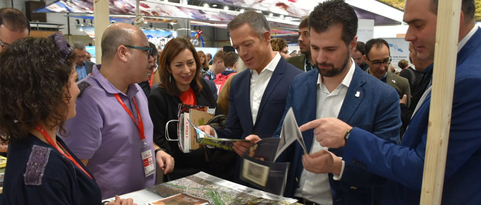 <div>Reivindicamos un Plan de Convergencia Turística para que los beneficios del sector sean más armónicos en toda la Comunidad</div> <div>Reivindicamos un Plan de Convergencia Turística para que los beneficios del sector sean más armónicos en toda la Comunidad</div>