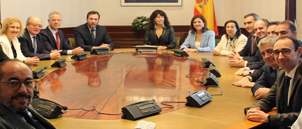 Peña valora que Puente conoce las necesidades de la provincia en materia de Transportes Peña valora que Puente conoce las necesidades de la provincia en materia de Transportes