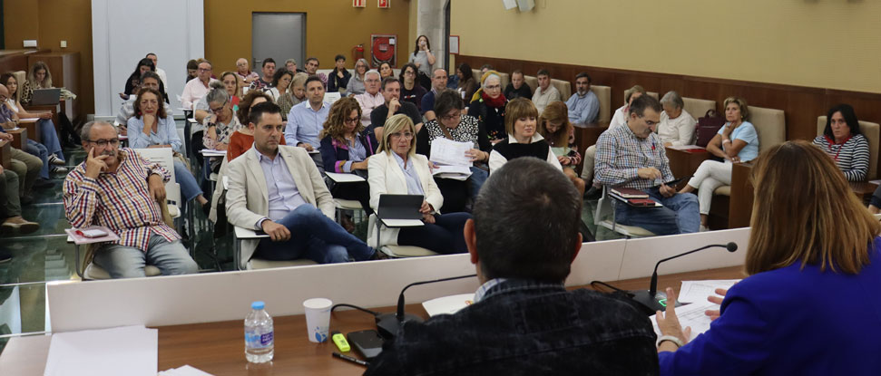 El PSOE enmendará los presupuestos de la Diputación de 2026 para aumentar su alcance en el medio rural El PSOE enmendará los presupuestos de la Diputación de 2026 para aumentar su alcance en el medio rural