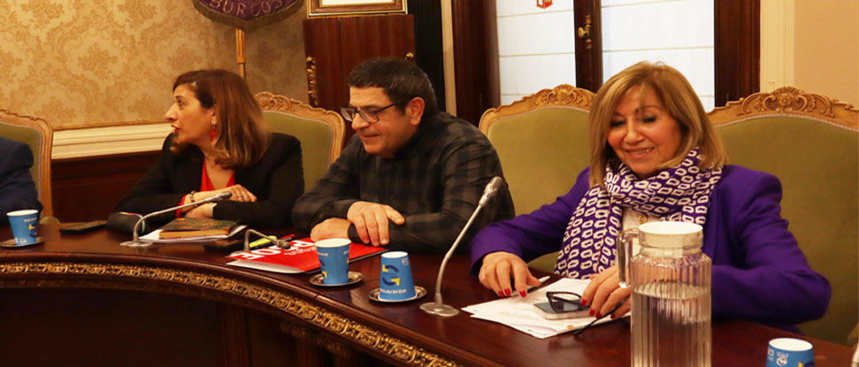 El Pleno aprueba por unanimidad nuestra propuesta para reglamentar el uso de la sala de exposiciones del Consulado del Mar