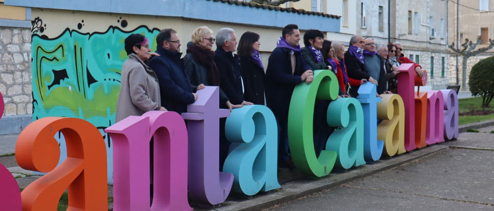 <div>Saiz presenta al PSOE en Aranda como dique de contenci&oacute;n frente a la derecha y la ultraderecha, para defender la dignidad de las personas</div><div><br /></div>